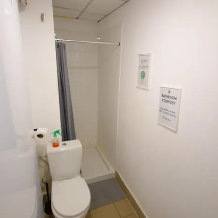 Tropical Work Хостел