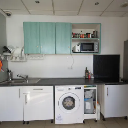 Tropical Work Hostal